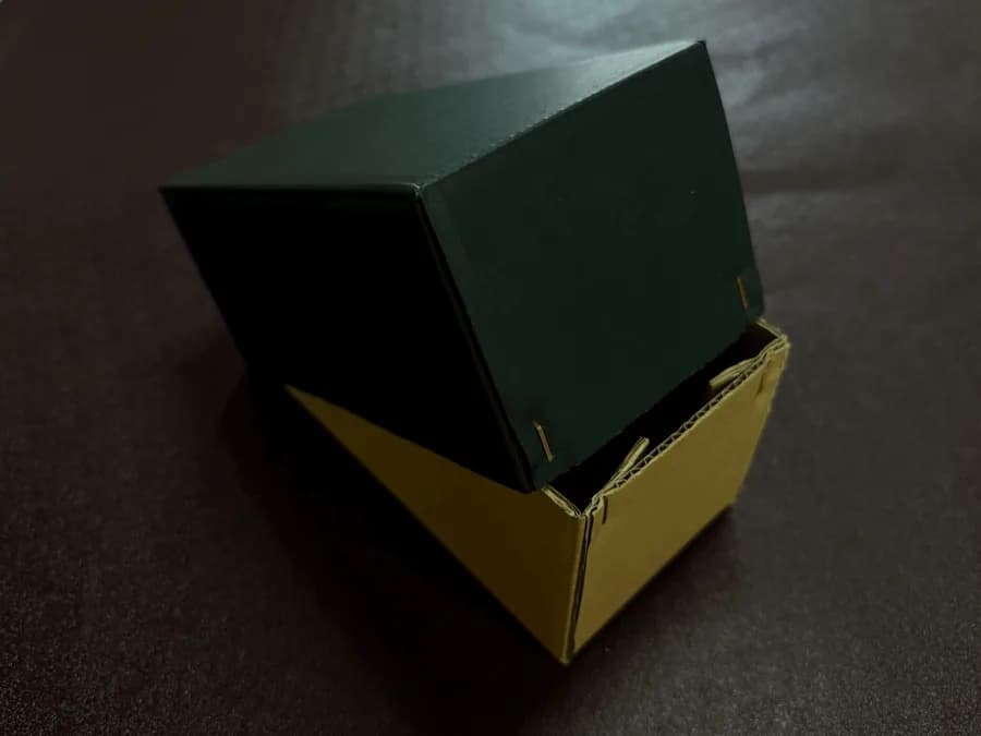 ダンボール箱の製品例